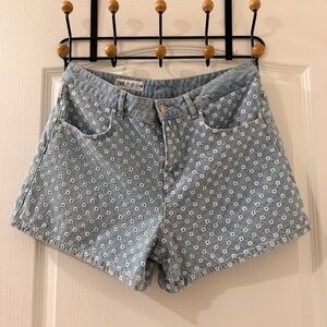 FREE SHIPPING Size 10 Zara Denim Shorts